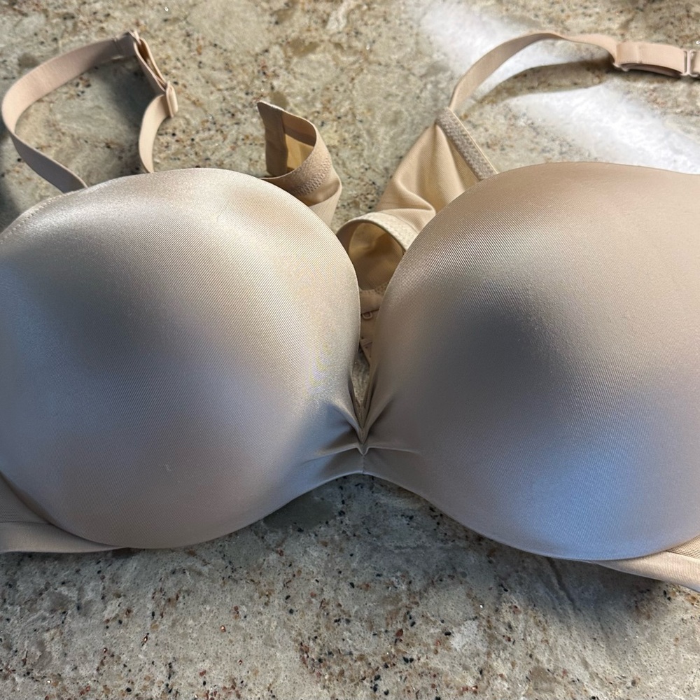 Lane Bryant Max Boost Plunge Bra Size 44 B 44B Nude bra uplifting breast support